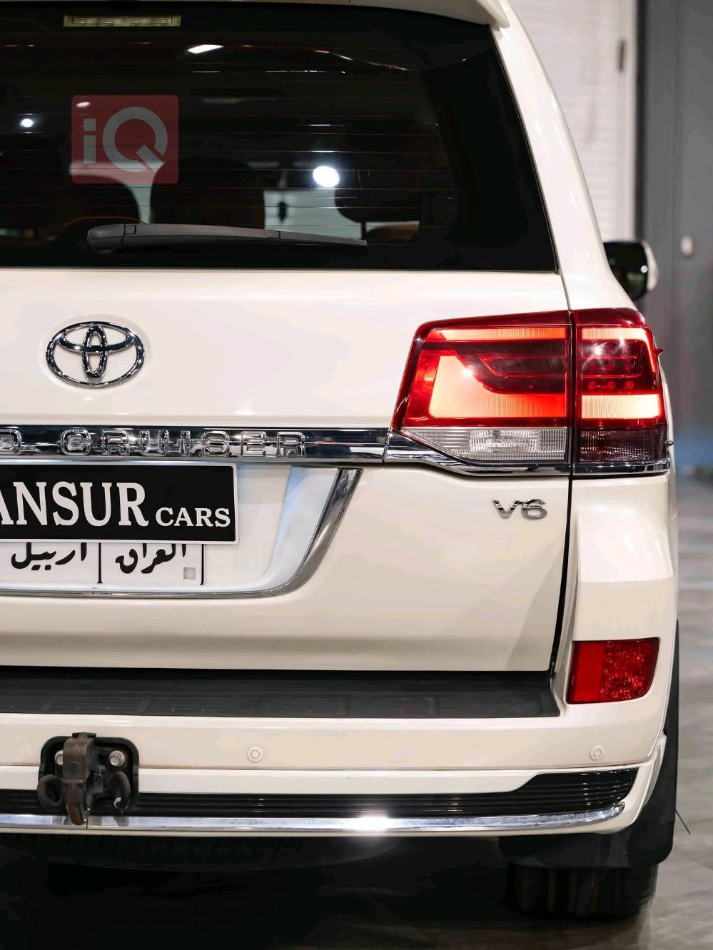 تويوتا لاندكروزر